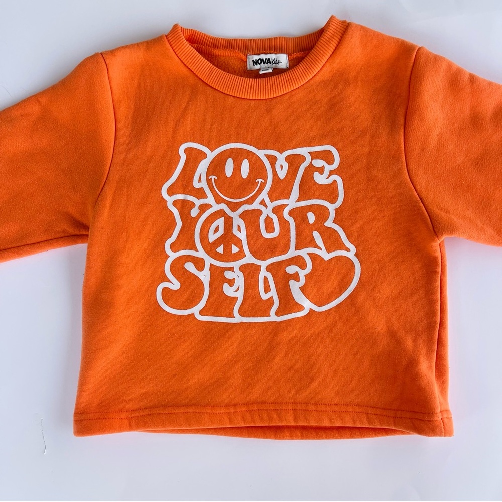 ✦ CREWNECK ✦